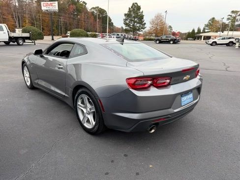 Certified 2022 Chevrolet Camaro LT image 7
