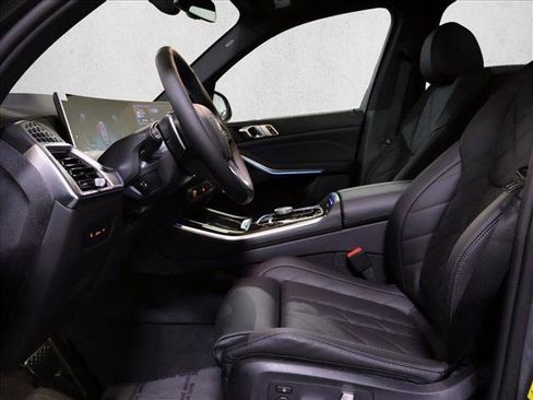 New 2026 BMW X5 xDrive50e AWD/4WD image 4