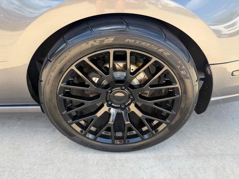 Used 2014 Ford Mustang GT Premium w/ Brembo Brake Package RWD image 9