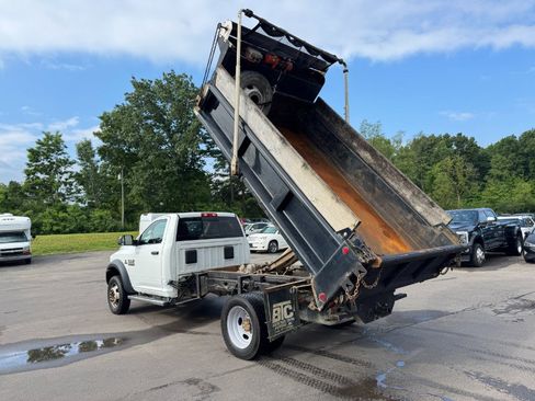 Used 2018 RAM 5500 Tradesman w/ Power & Remote Entry Group AWD/4WD image 3
