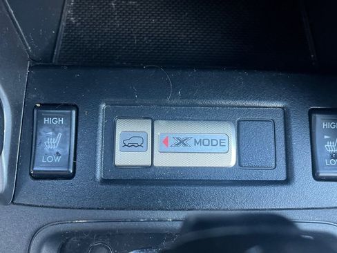 Used 2018 Subaru Forester 2.5i Touring image 19