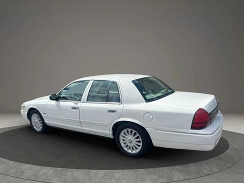 Used 2009 Mercury Grand Marquis LS RWD image 11