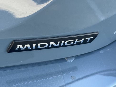 Used 2025 Nissan Sentra SR w/ Midnight Edition FWD image 5