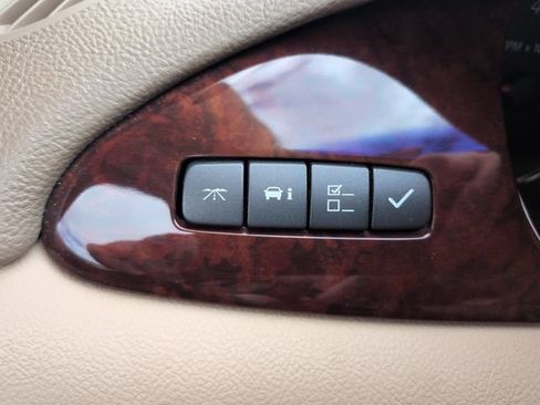 Used 2006 Buick Lucerne CX FWD image 29
