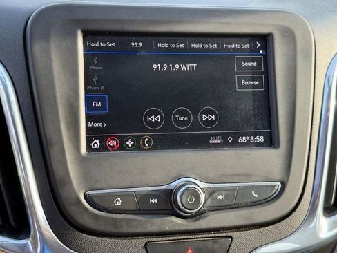 Used 2020 Chevrolet Equinox LS w/ LPO, Floor Liner Package image 21