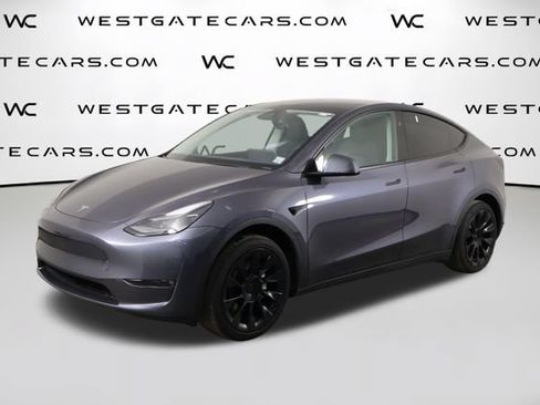Used 2023 Tesla Model Y 2WD image 1