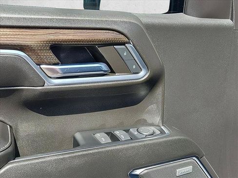 Certified 2024 Chevrolet Silverado 1500 RST w/ Convenience Package II AWD/4WD image 12