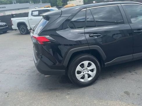 Used 2025 Toyota RAV4 LE FWD image 15