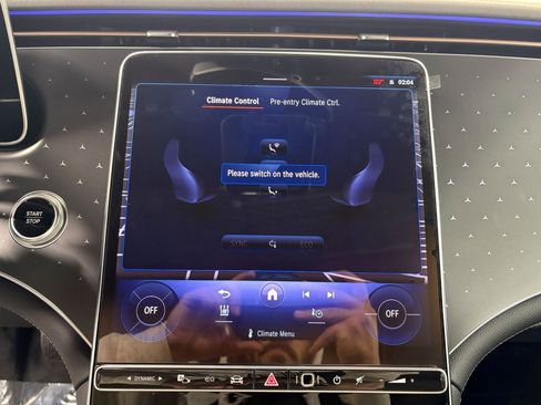 Used 2023 Mercedes-Benz EQE 350+ 4MATIC SUV w/ AMG Line Exterior Package image 19