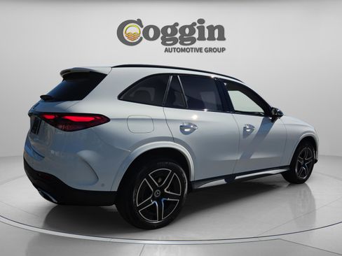 New 2026 Mercedes-Benz GLC 300 image 6