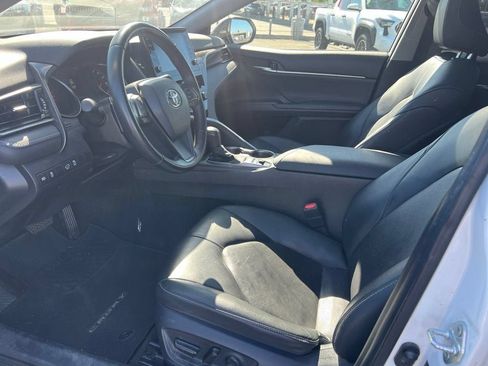Used 2022 Toyota Camry XSE w/ Carpet Mat Package (TMS) FWD image 12