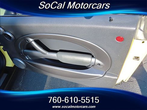 Used 2004 MINI Cooper Hardtop image 22
