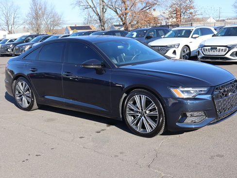 Used 2024 Audi A6 Premium Plus w/ Premium Plus Package image 4