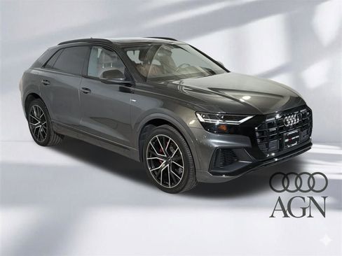 Used 2022 Audi Q8 Premium Plus image 10