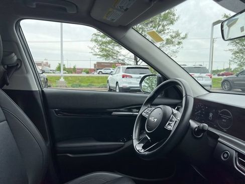 Certified 2024 Kia Seltos EX AWD/4WD image 38