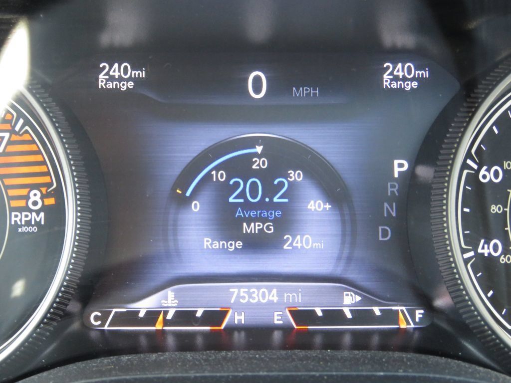 Used 2019 Jeep Cherokee Limited w/ Luxury Group AWD/4WD image 21
