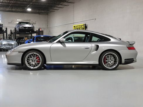 Used 2002 Porsche 911 Turbo AWD/4WD image 9