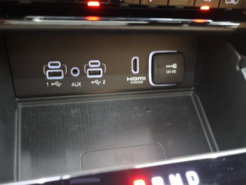 Used 2024 Jeep Grand Cherokee Summit AWD/4WD image 56