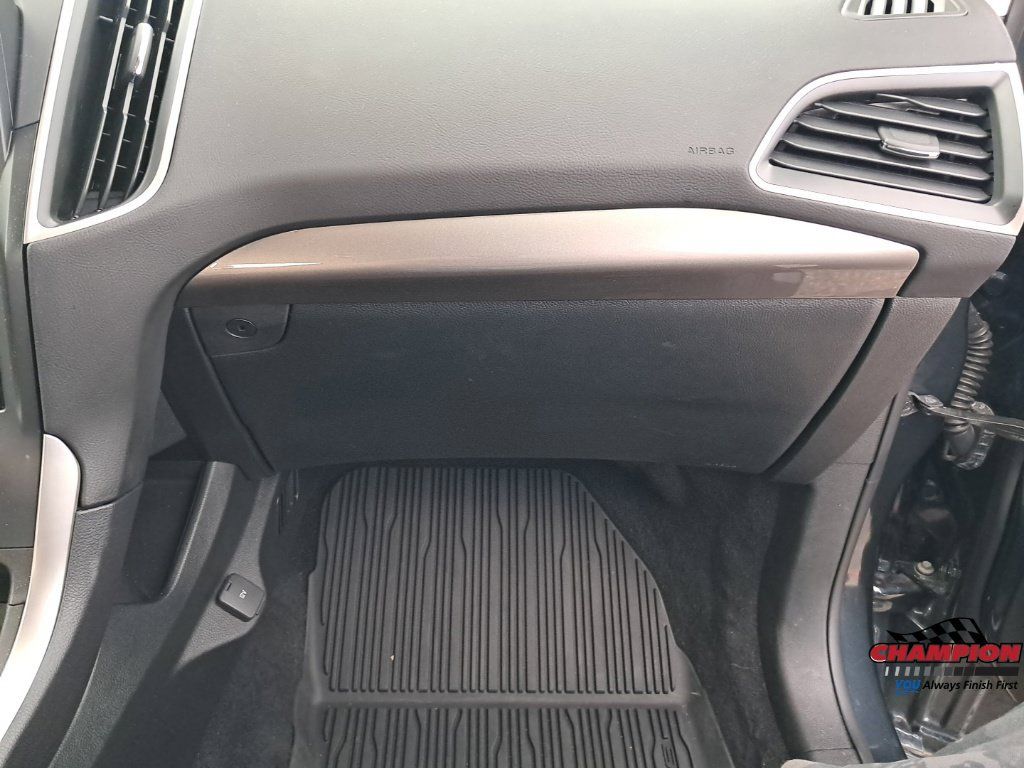 Used 2023 Ford Edge SEL AWD/4WD image 22