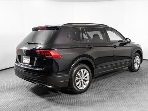 Used 2018 Volkswagen Tiguan S FWD image 8