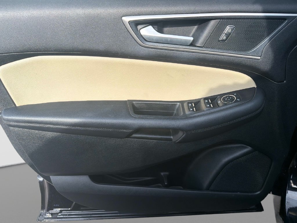 Used 2024 Ford Edge SEL w/ Convenience Package AWD/4WD image 18