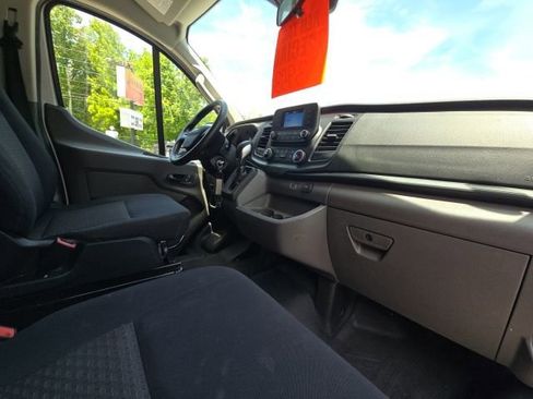 Used 2024 Ford Transit 250 Low Roof w/ Exterior Upgrade Package RWD image 16