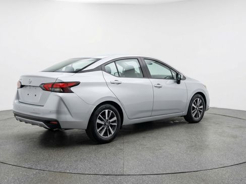 Used 2025 Nissan Versa SV FWD image 9