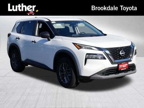 Used 2023 Nissan Rogue S AWD/4WD image 1