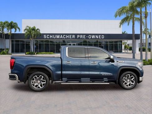Used 2022 GMC Sierra 1500 SLT w/ SLT Premium Plus Package RWD image 8