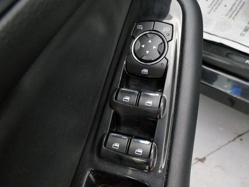 Used 2019 Ford Edge ST w/ Equipment Group 401A AWD/4WD image 13
