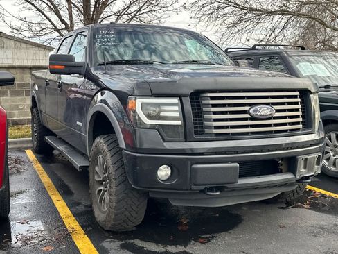 Used 2012 Ford F150 FX4 w/ Max Trailer Tow Pkg image 5