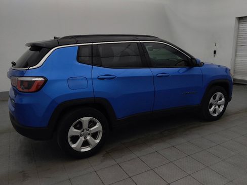 Used 2020 Jeep Compass Latitude FWD image 10