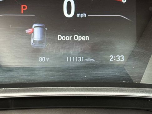 Used 2017 Honda CR-V Touring image 2