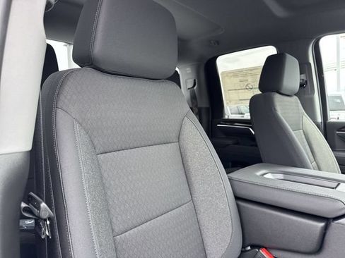 New 2026 GMC Sierra 2500 SLE AWD/4WD image 28