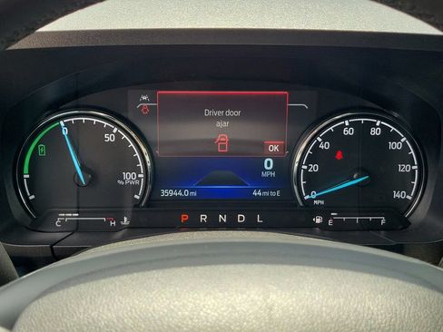 Used 2024 Ford Maverick Lariat w/ Black Appearance Package FWD image 29