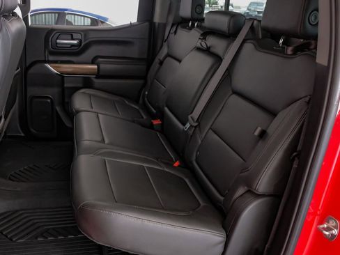 Used 2021 Chevrolet Silverado 1500 LT Trail Boss w/ Convenience Package II image 38