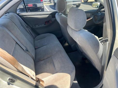 Used 2003 Toyota Corolla CE image 4
