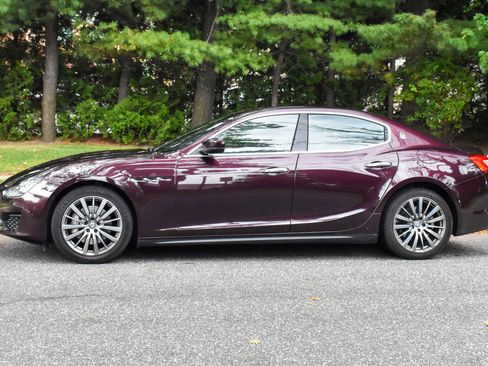 Used 2019 Maserati Ghibli image 3
