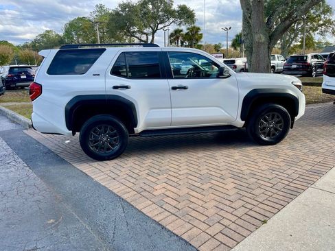 Used 2025 Toyota 4Runner SR5 image 7