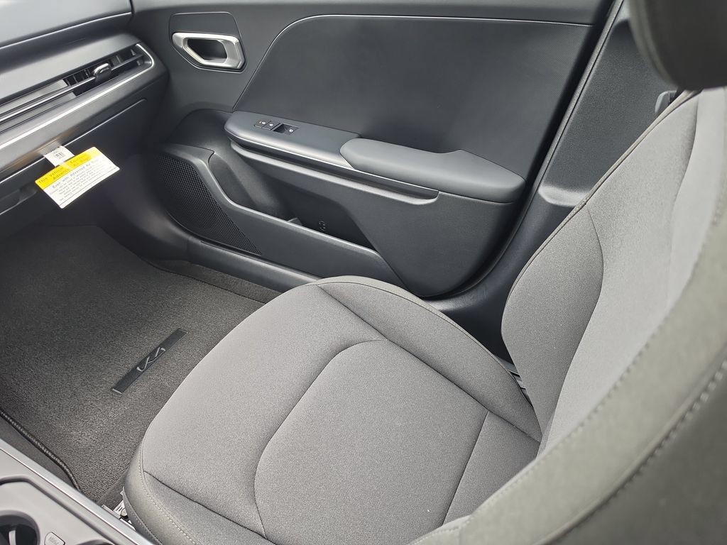 New 2026 Kia K4 FWD image 15