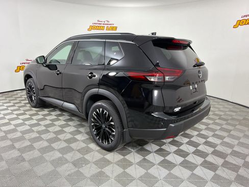 New 2026 Nissan Rogue Dark Armor FWD image 3