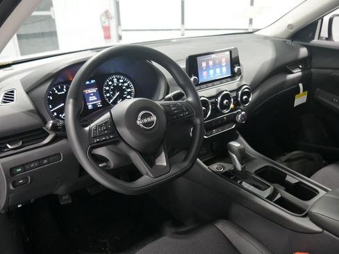New 2025 Nissan Sentra S image 9