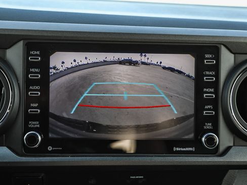 Certified 2020 Toyota Tacoma TRD Off-Road image 23