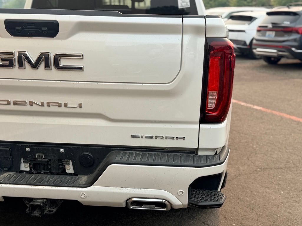 Used 2024 GMC Sierra 1500 Denali Ultimate AWD/4WD image 6