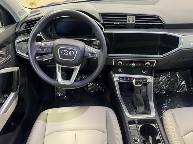 Certified 2023 Audi Q3 2.0T Premium w/ Convenience Package AWD/4WD image 14