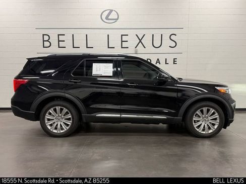 Used 2021 Ford Explorer Limited w/ Hybrid Equipment Group 310A image 2