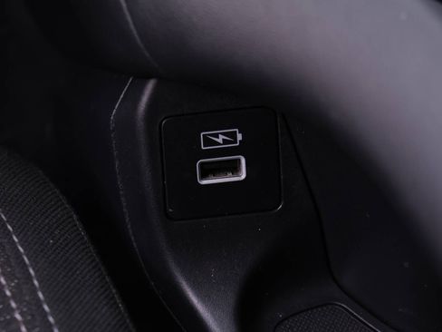 Certified 2023 Honda HR-V LX image 13