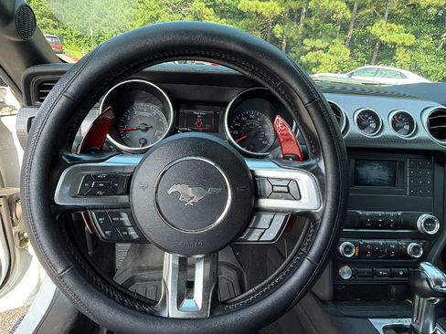 Used 2019 Ford Mustang GT w/ GT Performance Package RWD image 23