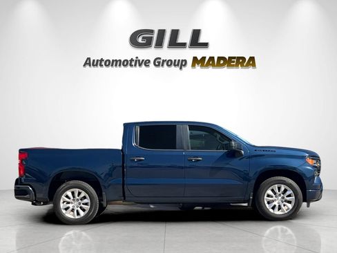 Used 2022 Chevrolet Silverado 1500 Custom w/ LPO, Dark Essentials Package RWD image 2