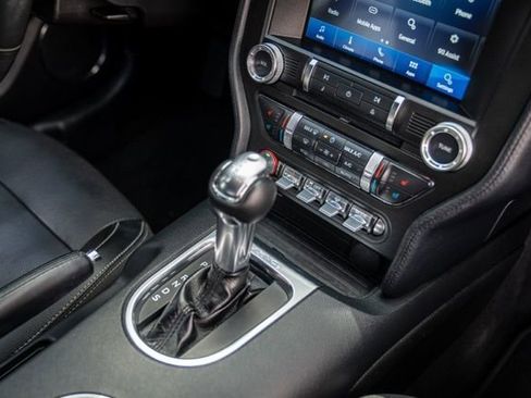 Used 2018 Ford Mustang Premium image 27